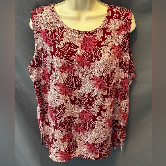 Makai Beach Hawaii Tops - 🎀 Womens Blouse Tank Top Black Makai Beach Hawaii Brand Size XL Burgundy White